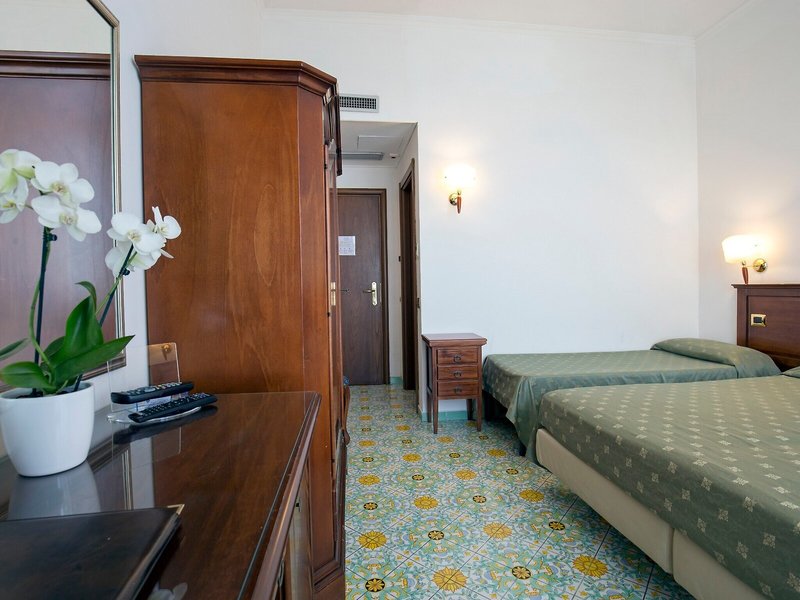 La Panoramica Hotel  12