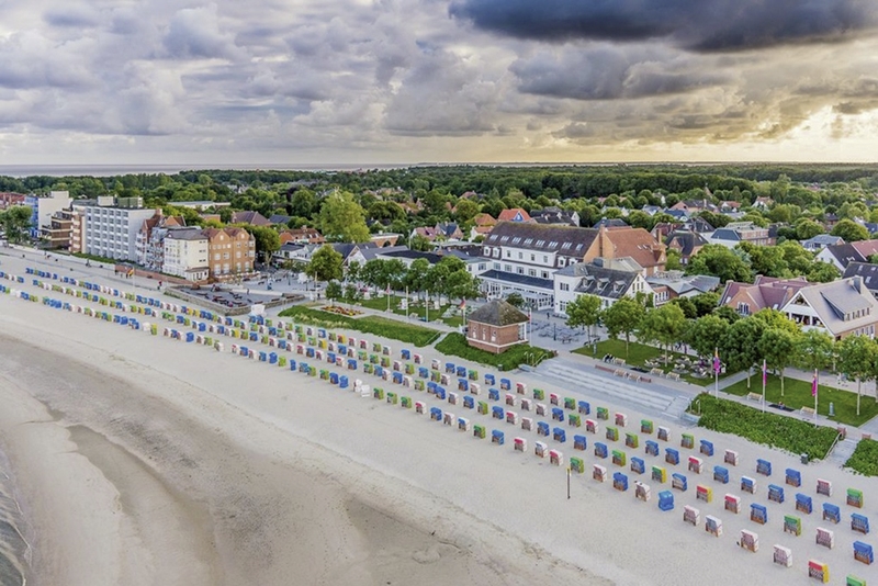 Kurhaus Hotel Wyk 1 - Beach