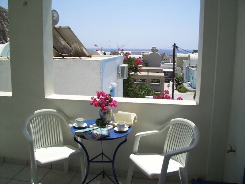 Ancient Thera Studios & Restaurant 6