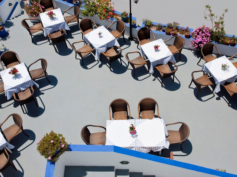 Ancient Thera Studios & Restaurant 8