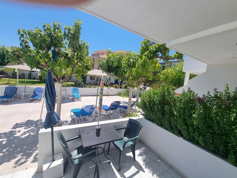 Leonidas Studios & Appartments 19 - Outdoor Pool