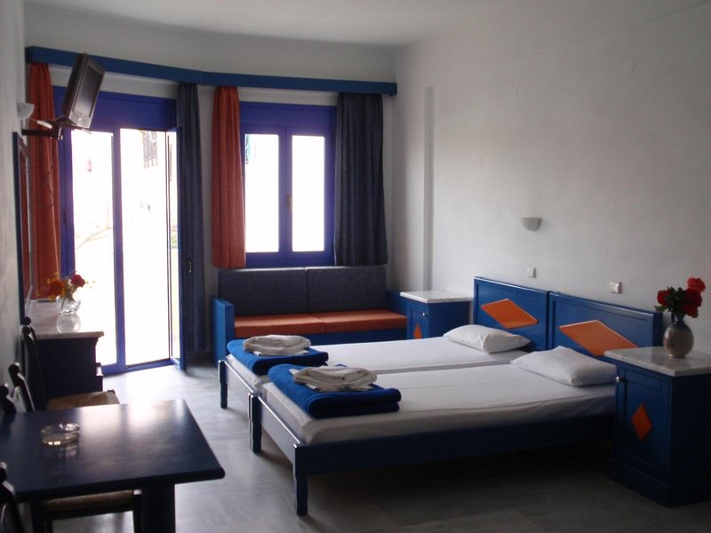 Leonidas Studios & Appartments 27 - Room Example
