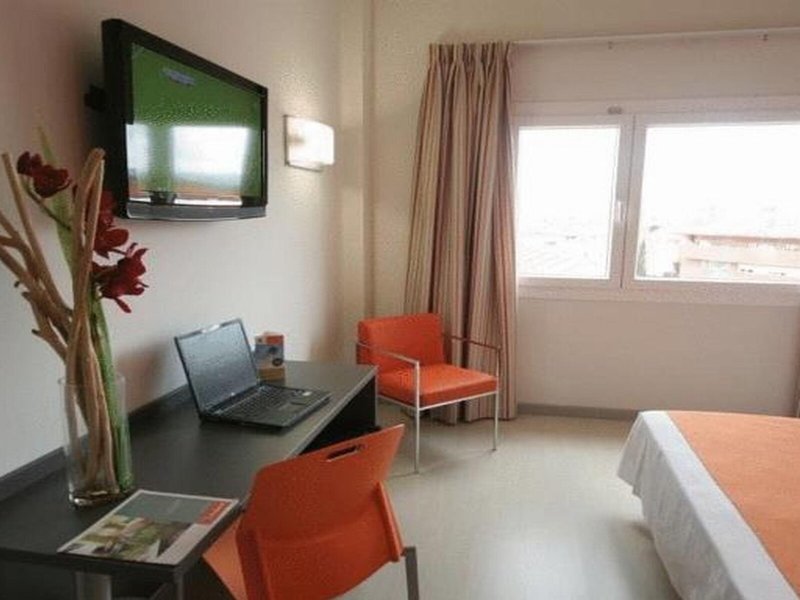 B&B Hotel Barcelona Rubi 18