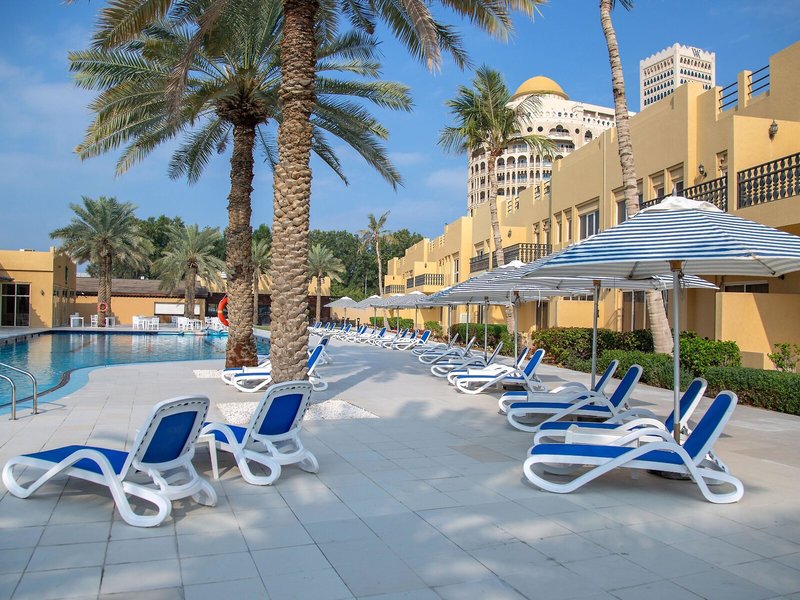 Al Hamra Village Golf & Beach Resort 11