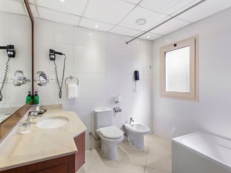 Al Hamra Village Golf & Beach Resort 41