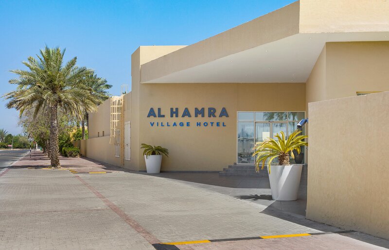 Al Hamra Village Hotel 8