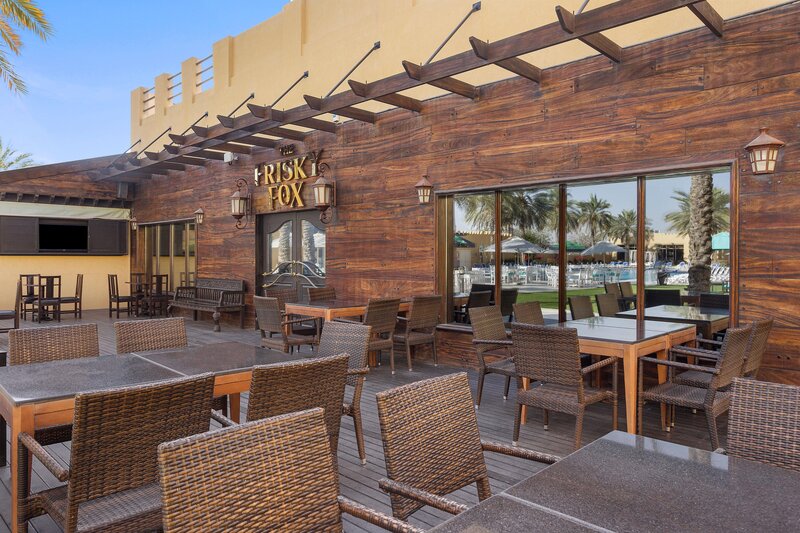 Al Hamra Village Hotel 10