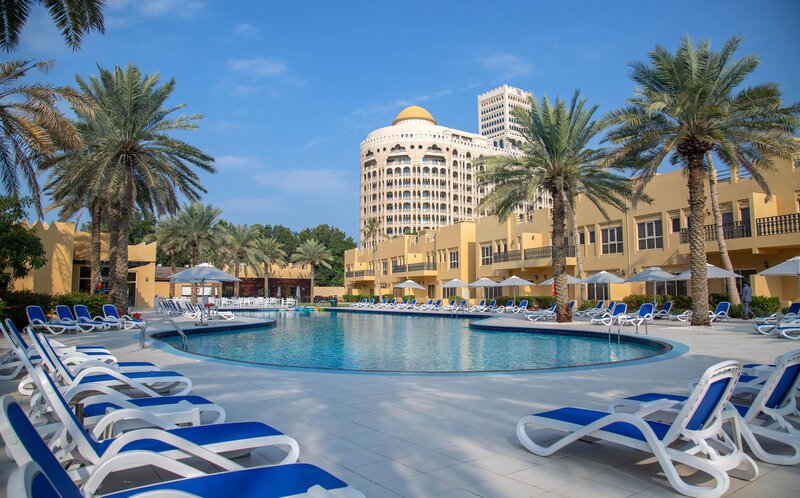 Al Hamra Village Hotel 27