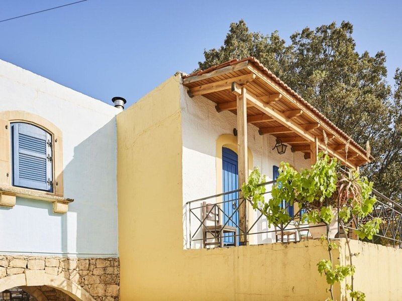 Arolithos Traditional Cretan Village 5