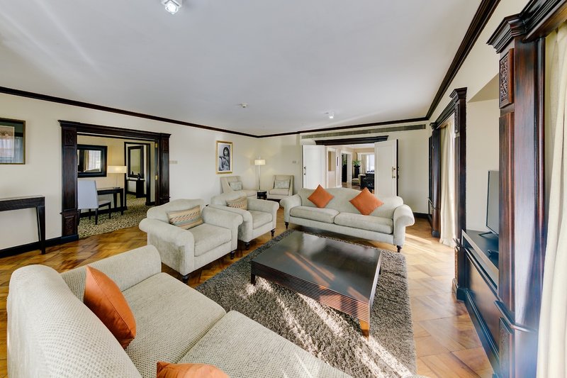 Cinnamon Lakeside Colombo  14