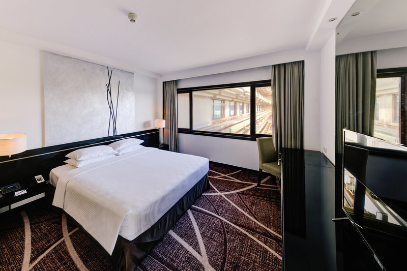 Cinnamon Lakeside Colombo  17