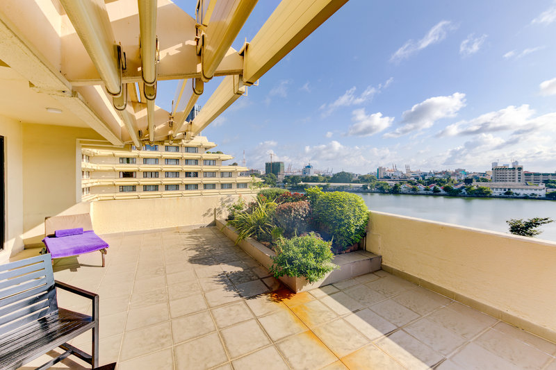 Cinnamon Lakeside Colombo  20