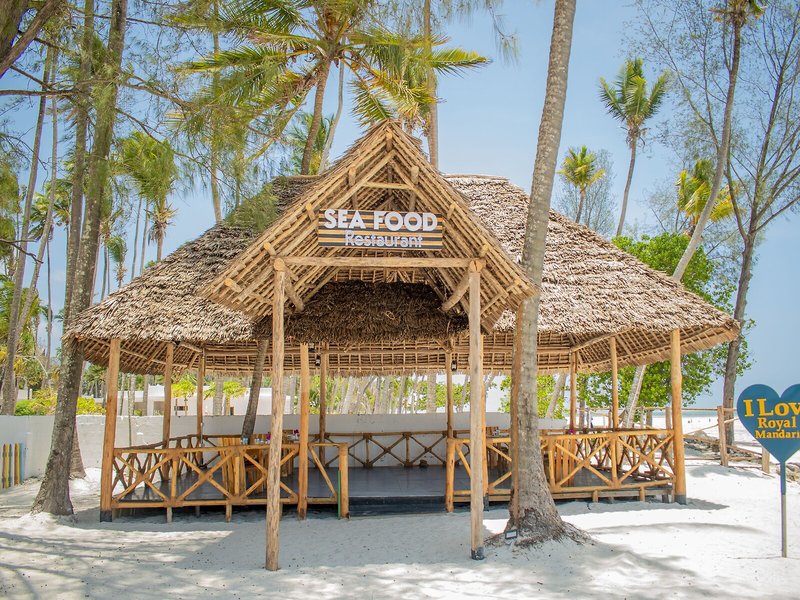 Royal Mandarin Hotel & Resort 4