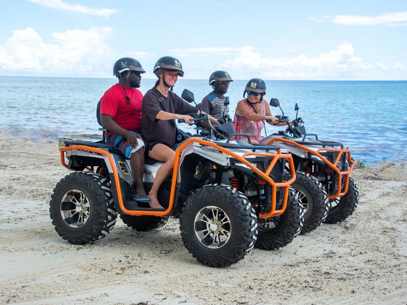 Royal Mandarin Hotel & Resort 10