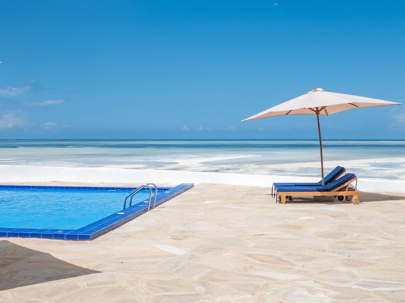 Royal Mandarin Hotel & Resort 18