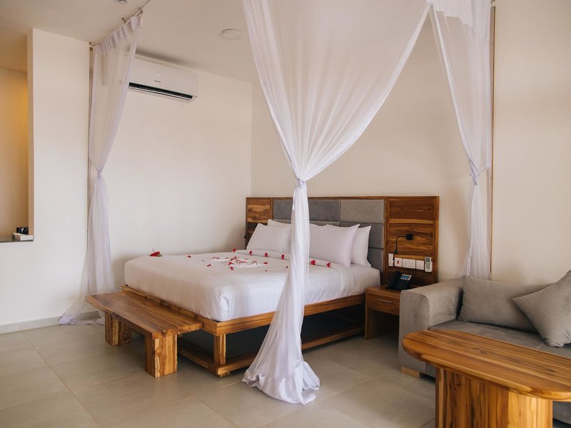 Royal Mandarin Hotel & Resort 47