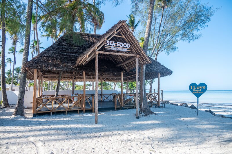 Royal Mandarin Hotel & Resort 26