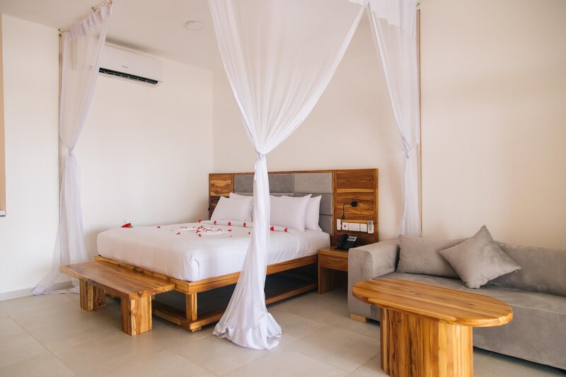 Royal Mandarin Hotel & Resort 78