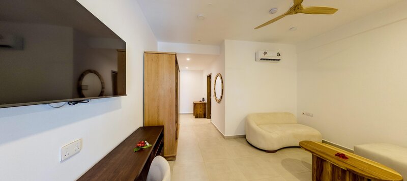 Royal Mandarin Hotel & Resort 102