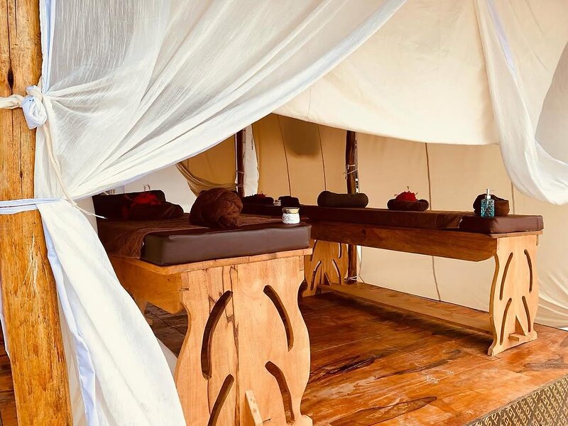 Royal Mandarin Hotel & Resort 143