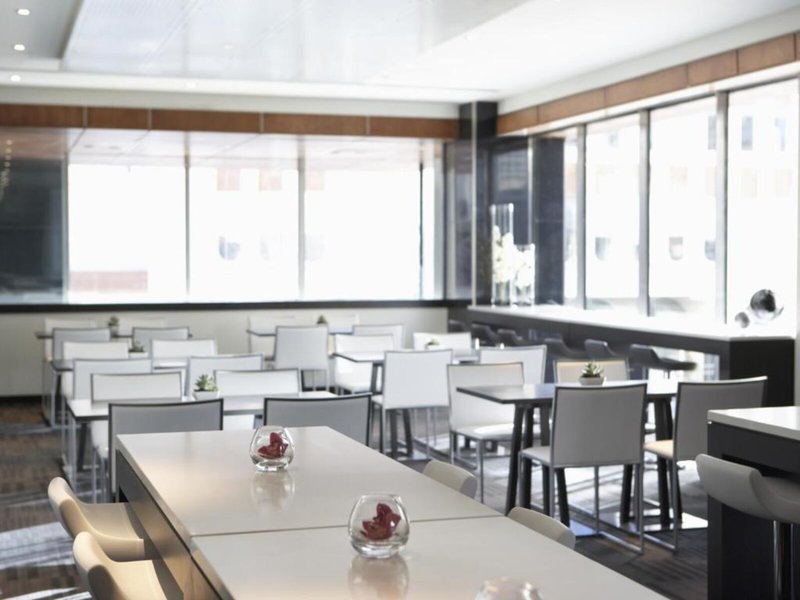 Le Germain Calgary 14