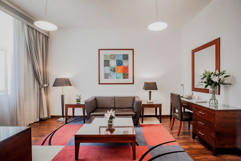 Ramada Hotel & Suites Sharjah 7