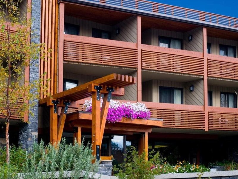 Banff Aspen Lodge 1