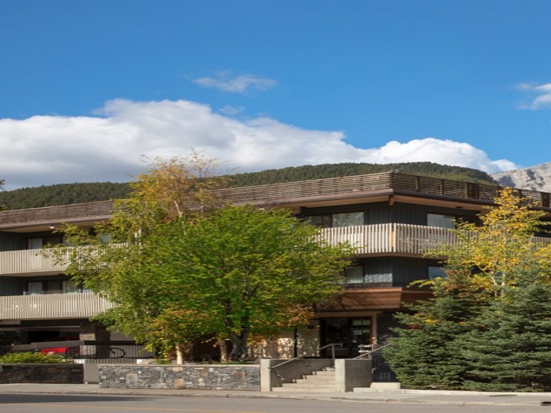 Banff Aspen Lodge 3