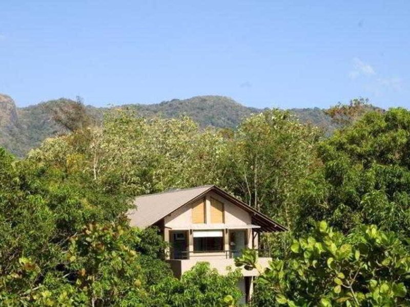 Sigiriana Resort by Thilanka 3