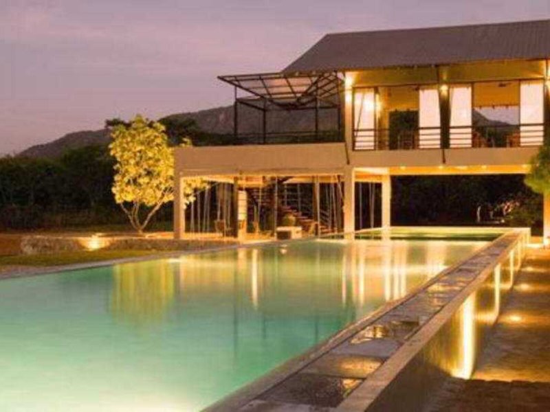 Sigiriana Resort by Thilanka 8