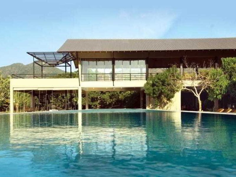 Sigiriana Resort by Thilanka 13