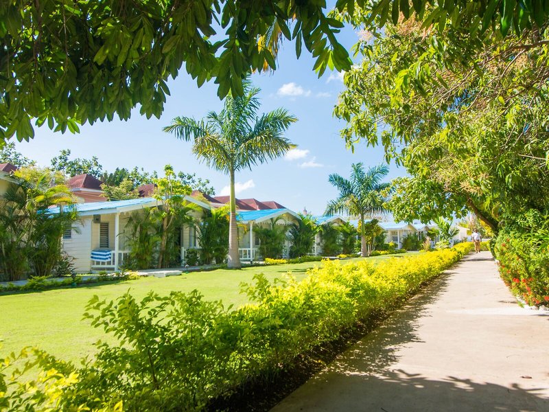 Travellers Beach Resort 4