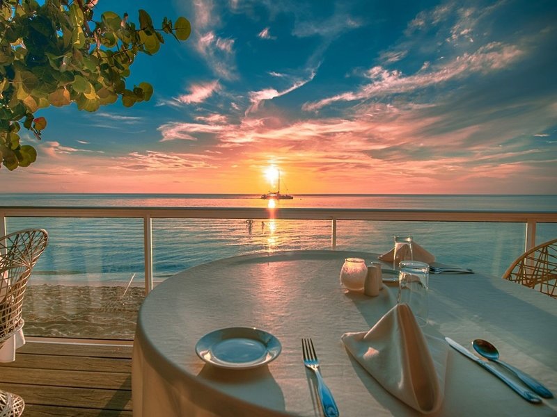 Travellers Beach Resort 6