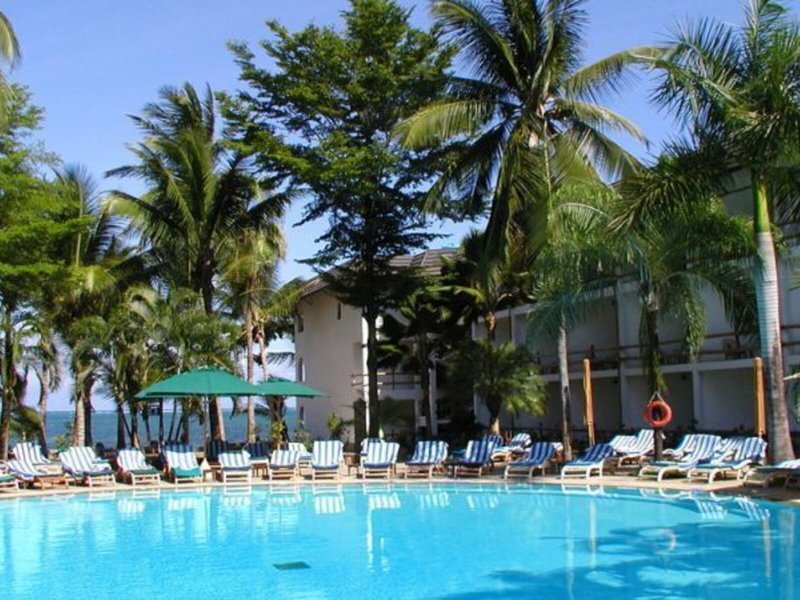 Travellers Beach Resort 17