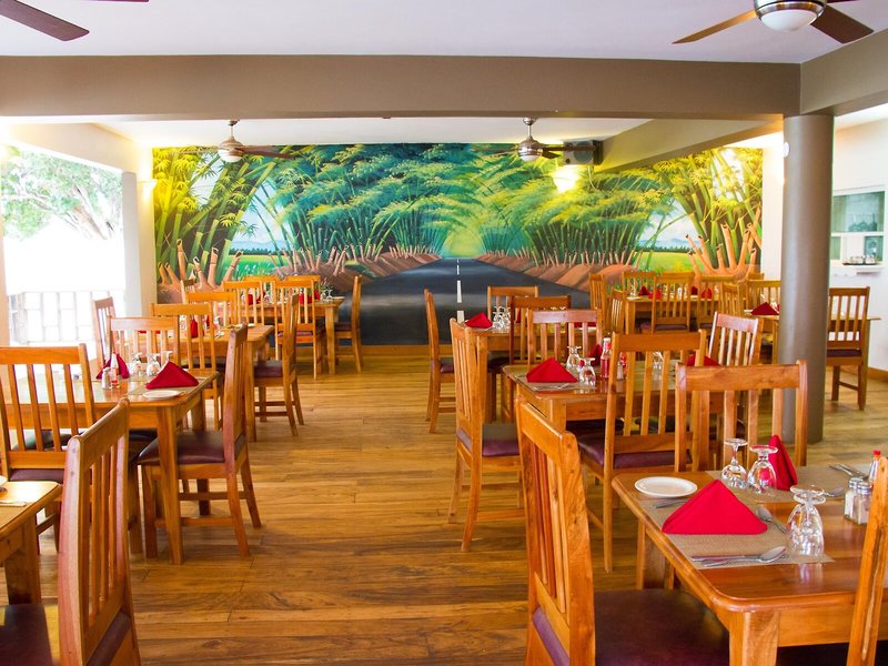 Travellers Beach Resort 24