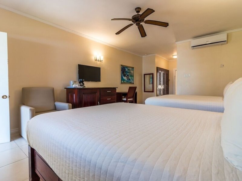 Travellers Beach Resort 36