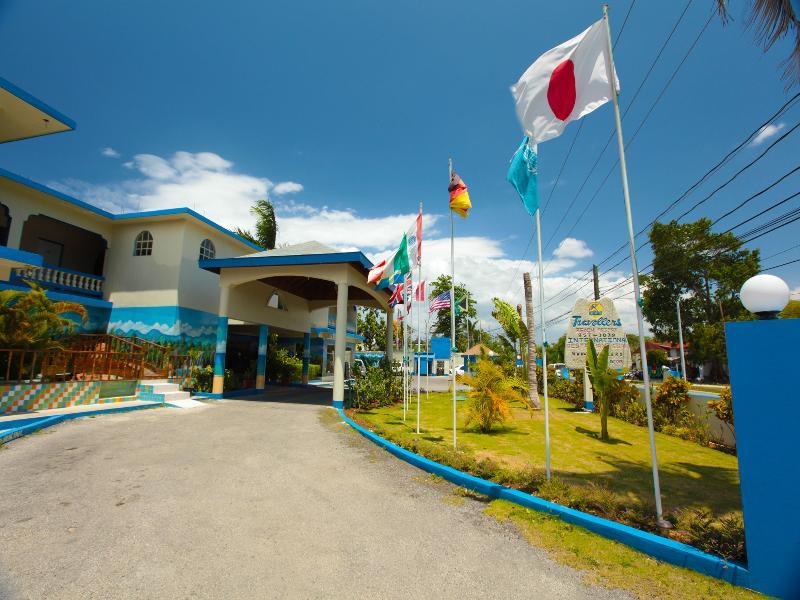 Travellers Beach Resort 3