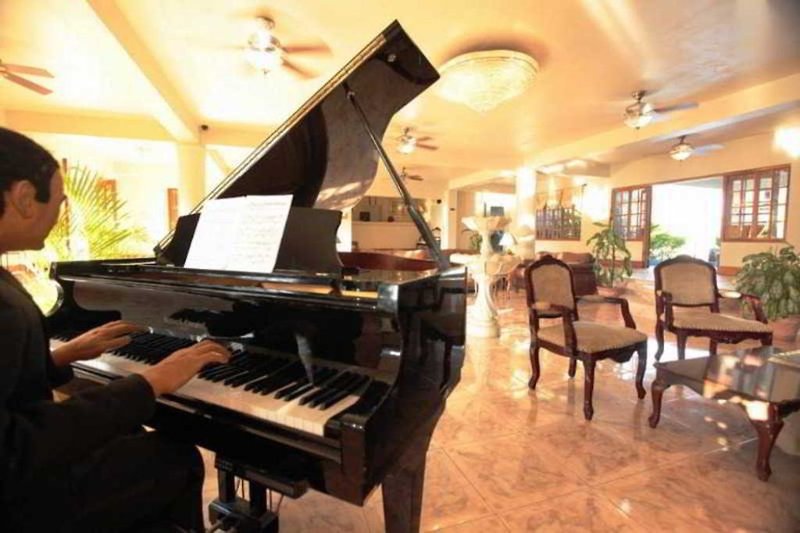 Travellers Beach Resort 2