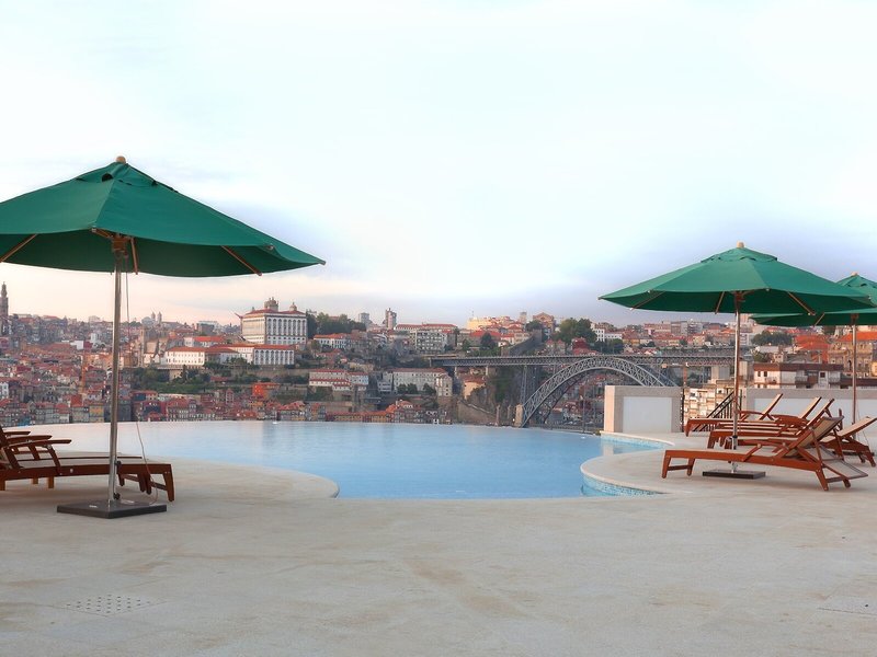 The Yeatman 9