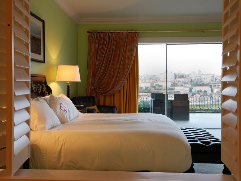 The Yeatman 32