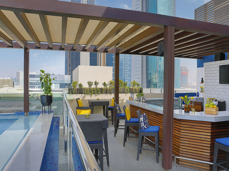 Nassima Royal 15