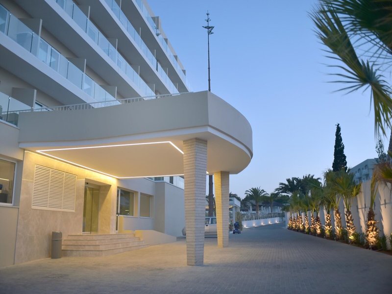 Sunrise Gardens 2 - Exterior