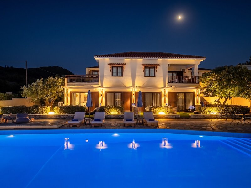 Skopelos Holidays Hotel & Spa 11