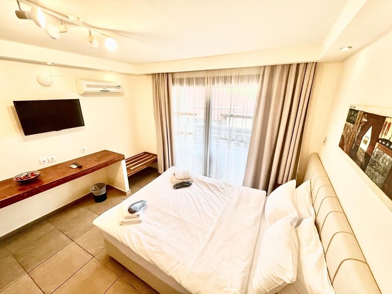 Skopelos Holidays Hotel & Spa 33