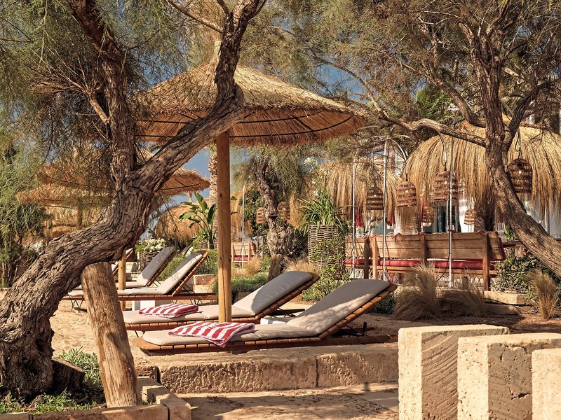 Bikini Island & Mountain Hotel Es Trenc 6