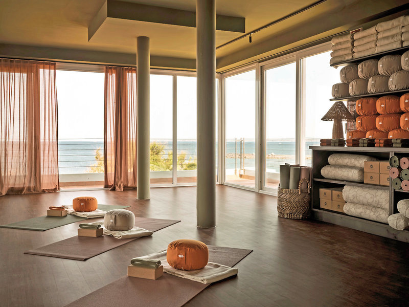 Bikini Island & Mountain Hotel Es Trenc 16