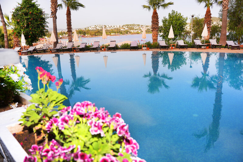 Amilla Beach Resort 9