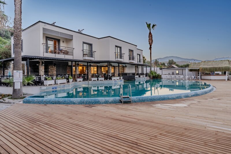 Amilla Beach Resort 1