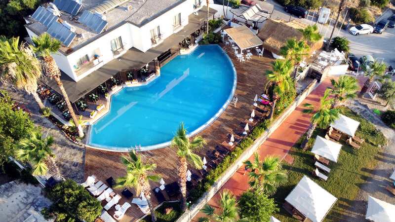 Amilla Beach Resort 8