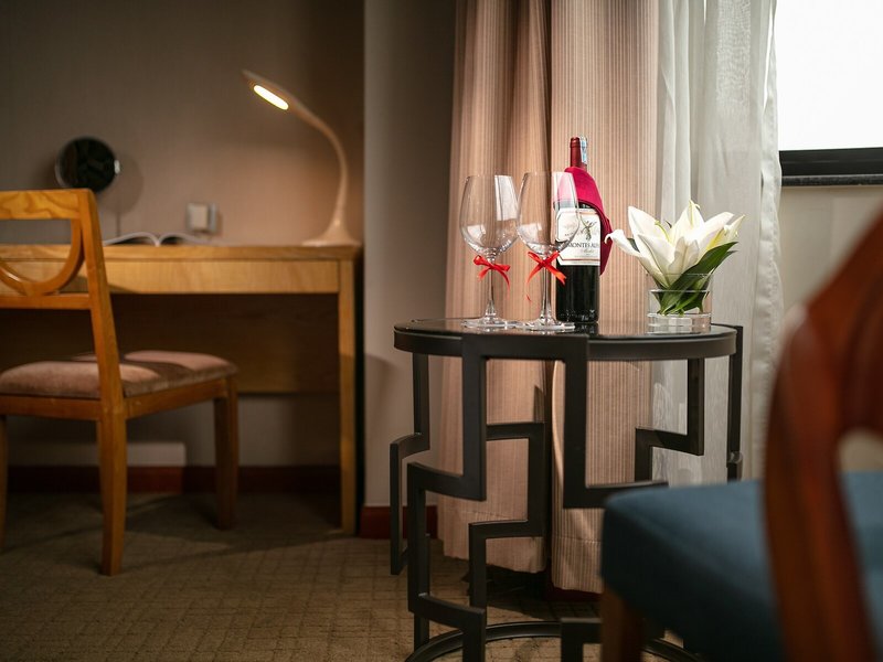 La Casa Hanoi Hotel 28